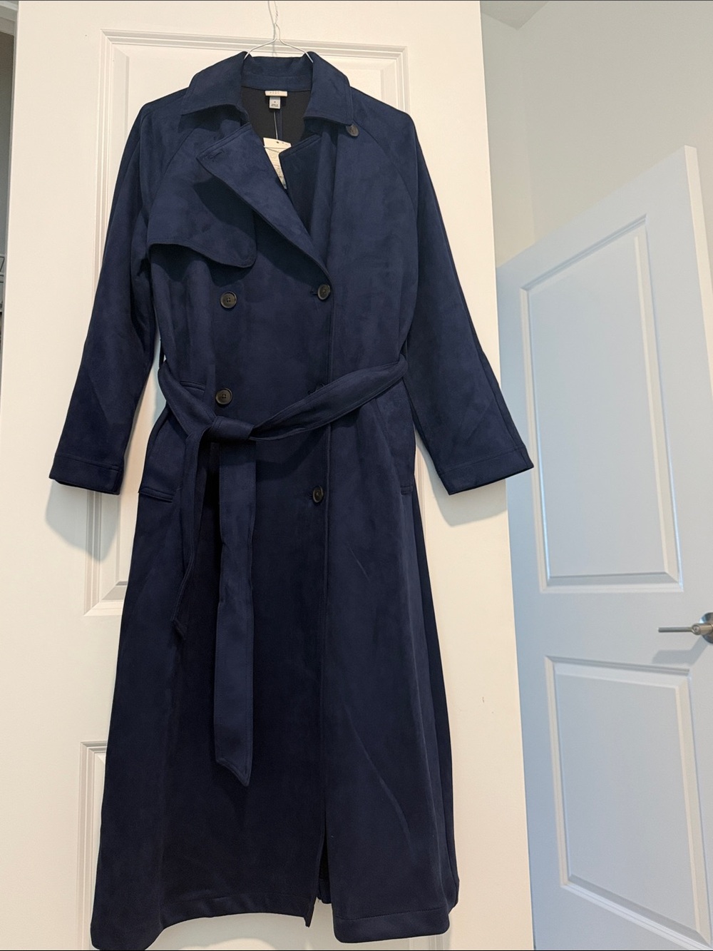 Women's Navy Blue Double-Breasted Trench Coat with Belt